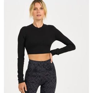 Vuori Lux Long Sleeve Crop Top | S